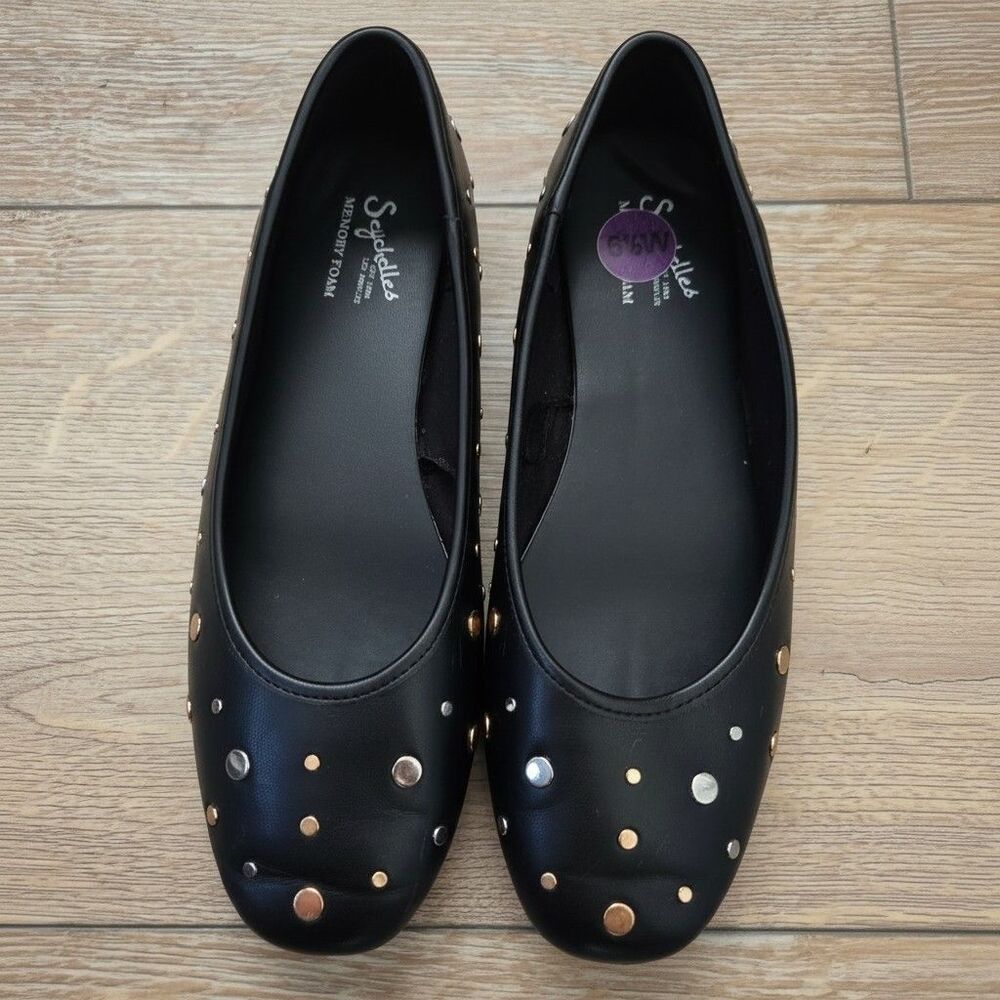 Seychelles Jamie Ballet Flats black with metallic polka dots studs, size 6.5W
